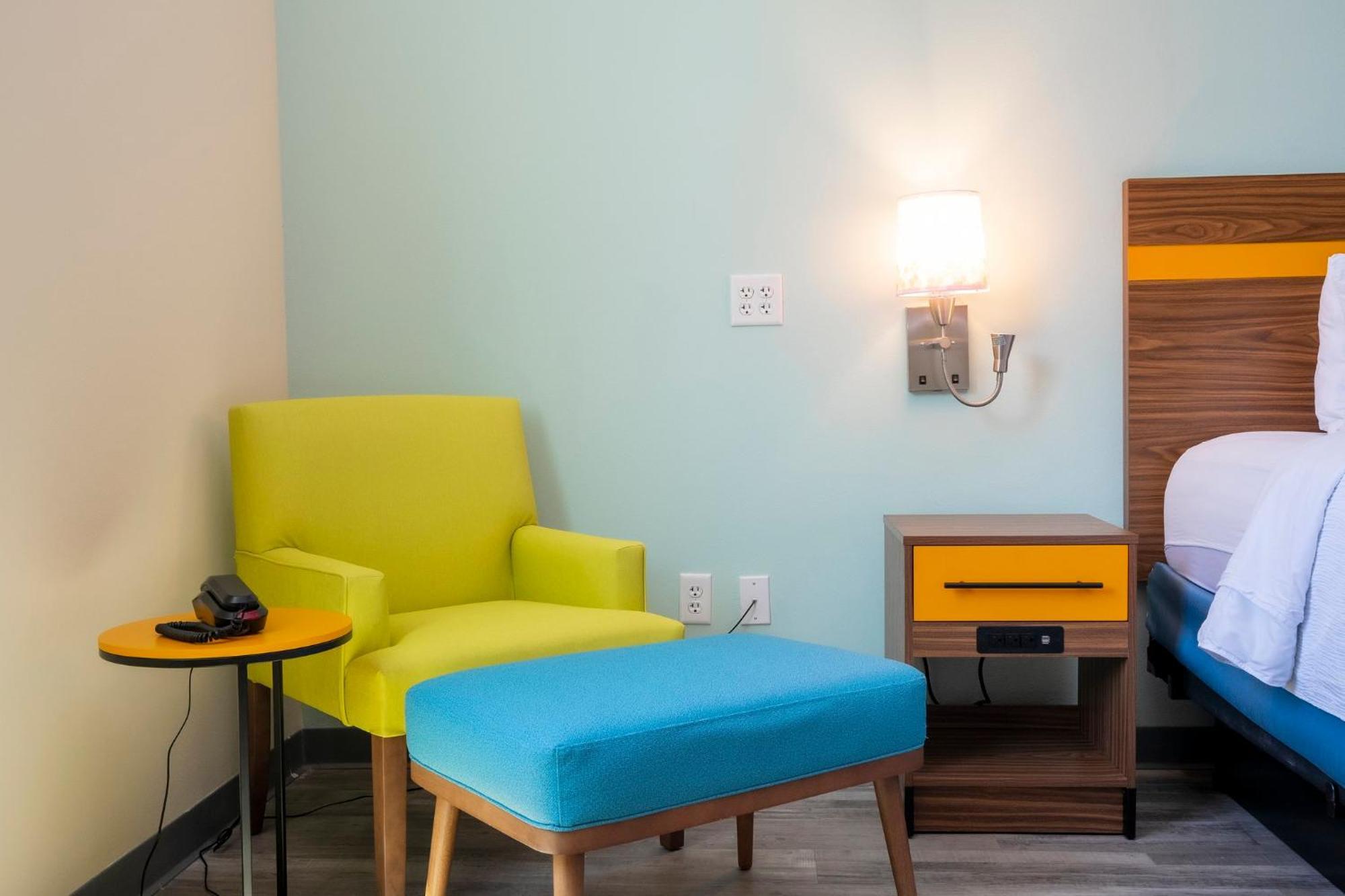 Spot X Hotel Orlando Intl Dr By The Red Collection Lake Buena Vista Ngoại thất bức ảnh