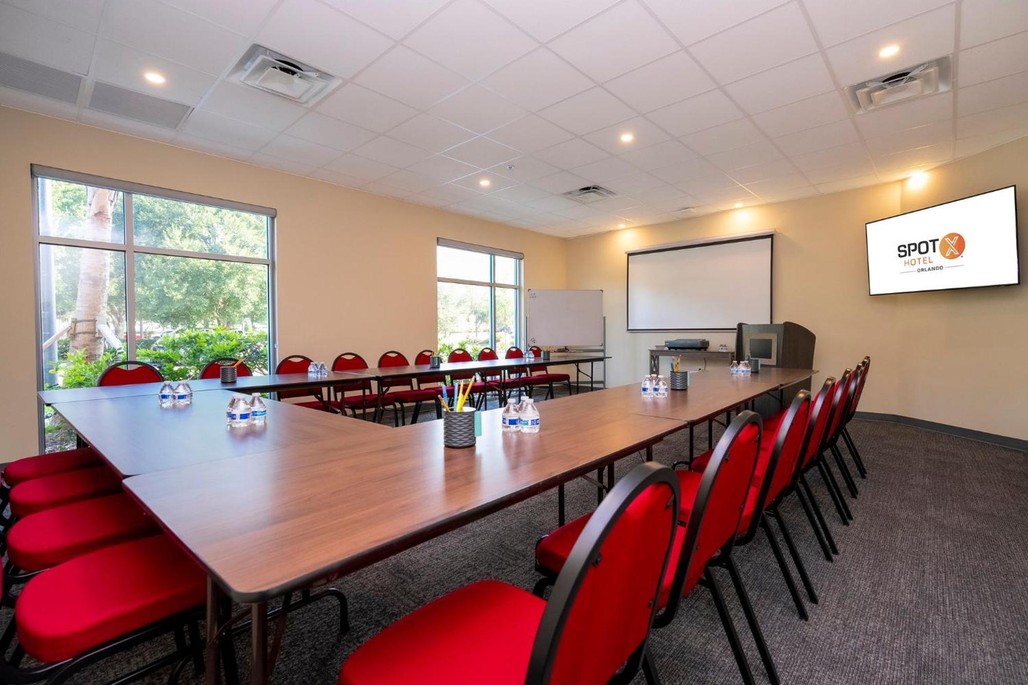 Spot X Hotel Orlando Intl Dr By The Red Collection Lake Buena Vista Ngoại thất bức ảnh