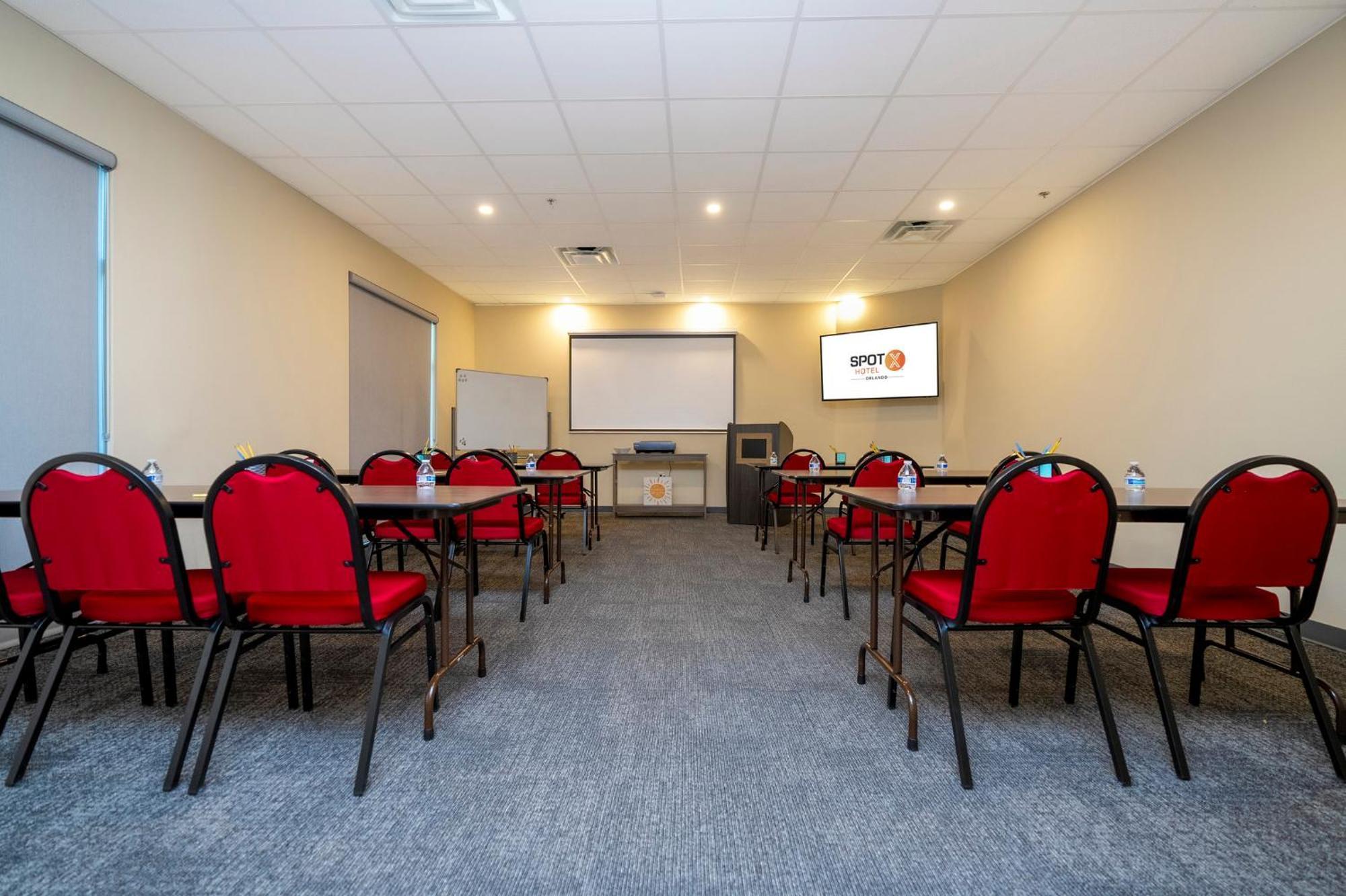 Spot X Hotel Orlando Intl Dr By The Red Collection Lake Buena Vista Ngoại thất bức ảnh